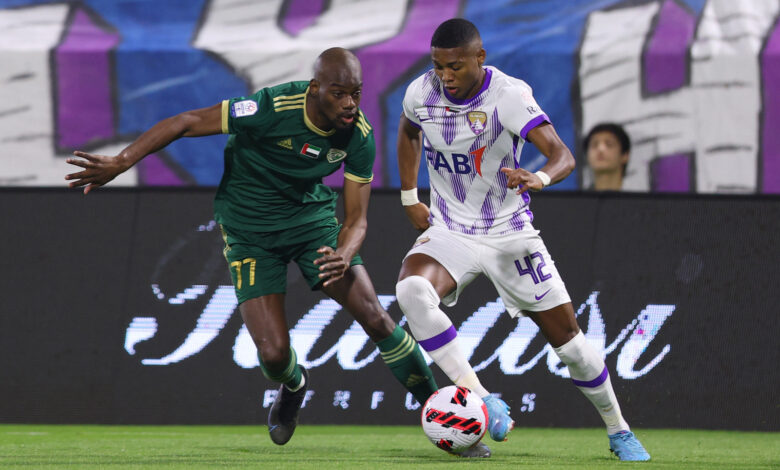 العين يستعيد توازنه ويوفز على خورفكان 3-0 في الدوري الإماراتي