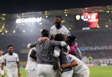 مارسيليا يفوز على أيك أثينا 2-0 ويتصدر مجموعته وأياكس يسقط مجددا أمام برايتون