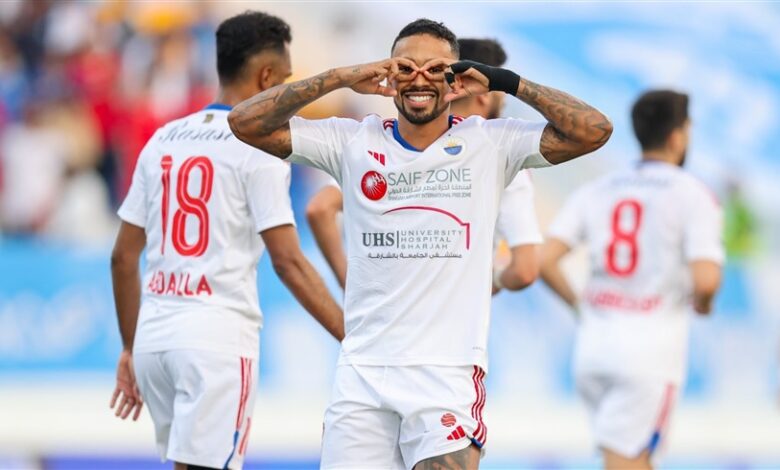 الشارقة يسحق حتا 4-1 ويتقم للمربع الذهبي بالدوري الإماراتي