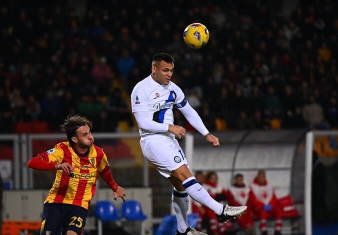 إنتر ميلان يكتسح ليتشي 4-0 ويواصل التقدم نحو التتويج بالدوري الإيطالي