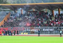 الاتحاد الجزائري يمنع الجماهير من حضور المباريات بسبب الشغب